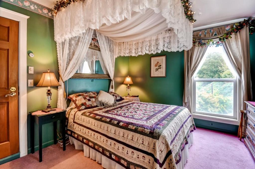 Astoria Painted Lady Historic Apt With River View! 외부 사진